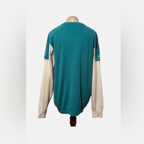 Official Vintage 1988 WINTER OLYMPICS
Embroidered Pullover Sweater by WHITE
RAM - Picture 2 of 8